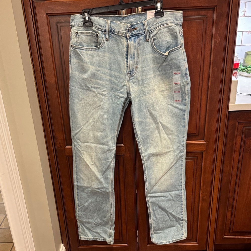 Old Navy Men's Light Blue Relaxed Jeans NWT